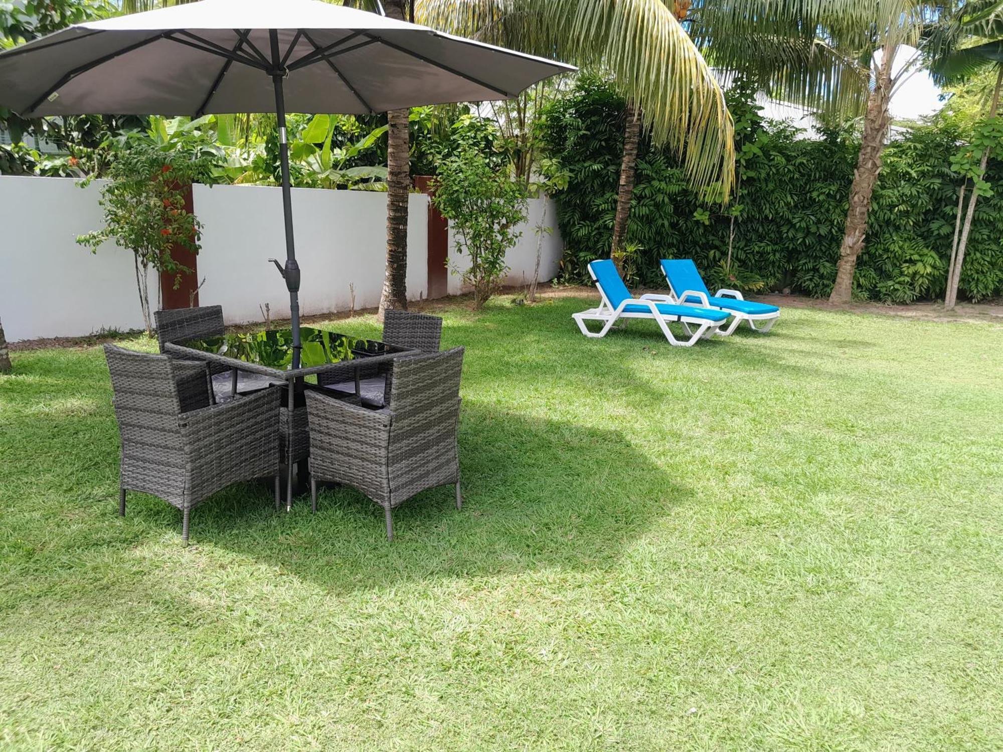 Вілла Island Charm Of Praslin Вікторія Екстер'єр фото